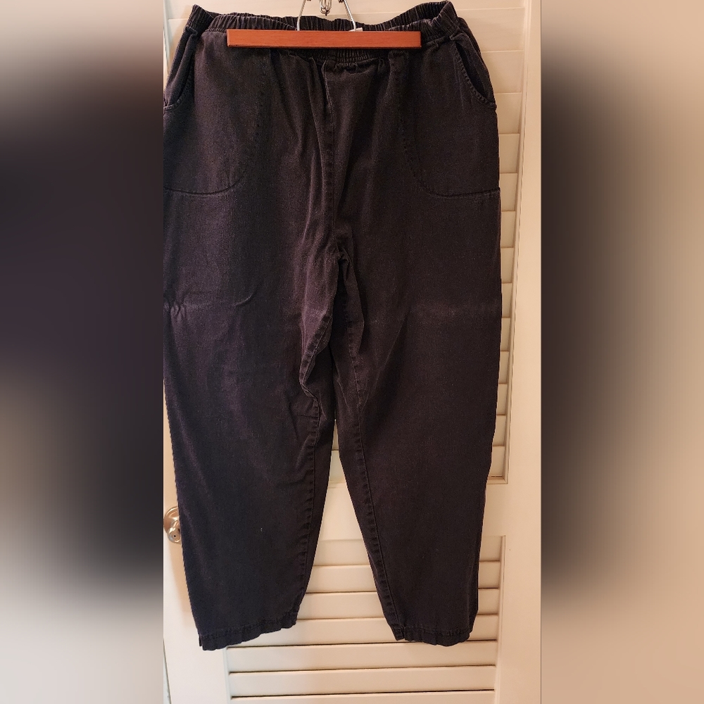 Woman's Pants